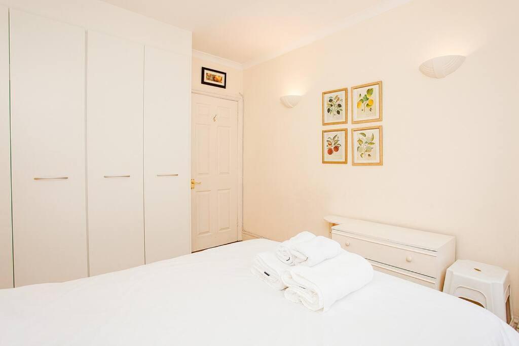 Bright 2 Bedroom Flat In Central Лондон Экстерьер фото