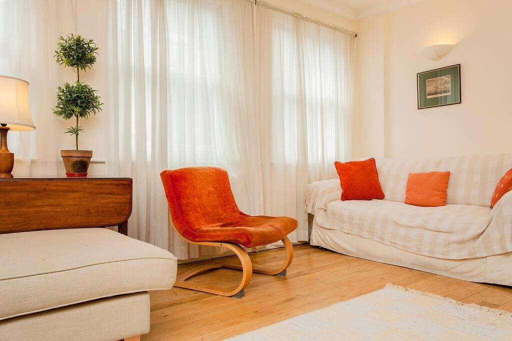 Bright 2 Bedroom Flat In Central Лондон Экстерьер фото