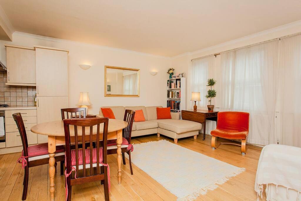 Bright 2 Bedroom Flat In Central Лондон Экстерьер фото